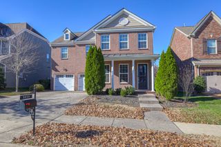 5003 Rizer Point Dr, Franklin, TN 37069