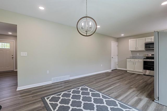 12145 Hitchcock Drive, Forest Park, OH 45240