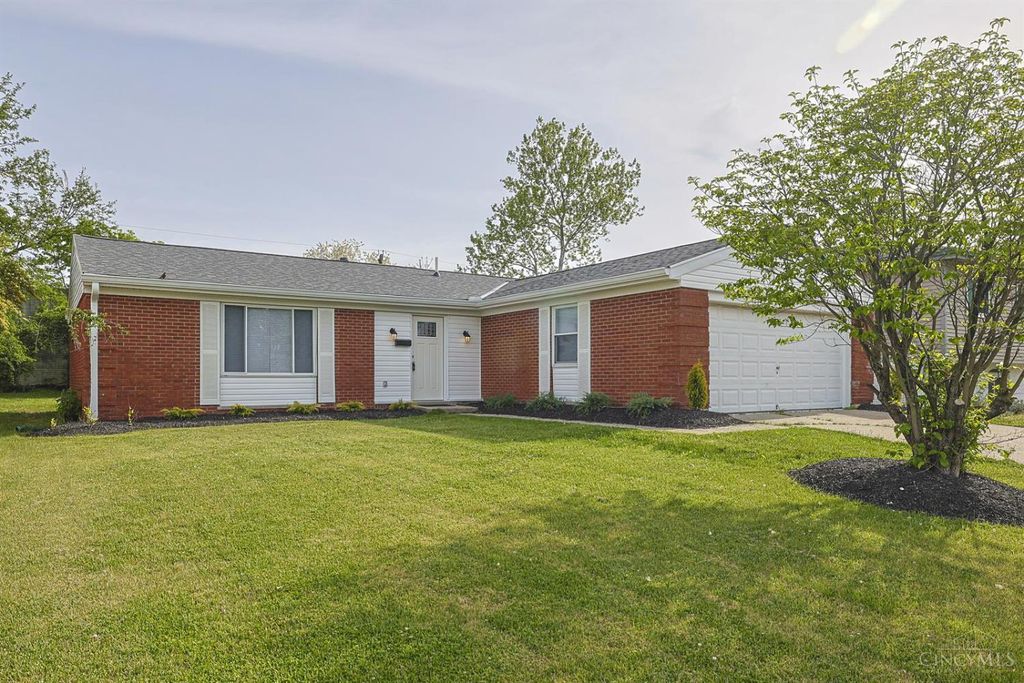 12145 Hitchcock Drive, Forest Park, OH 45240