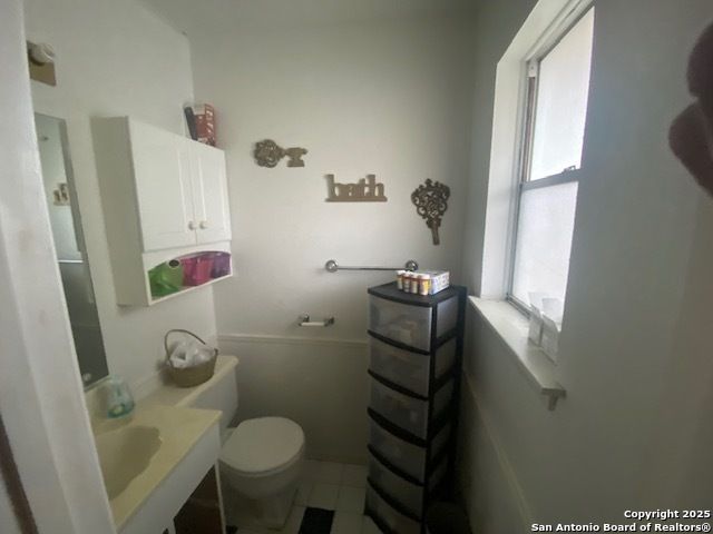 2406 Roseville, Kirby, TX 78219