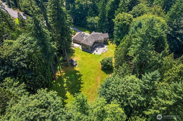 23401 82nd Avenue SE, Woodinville, WA 98072