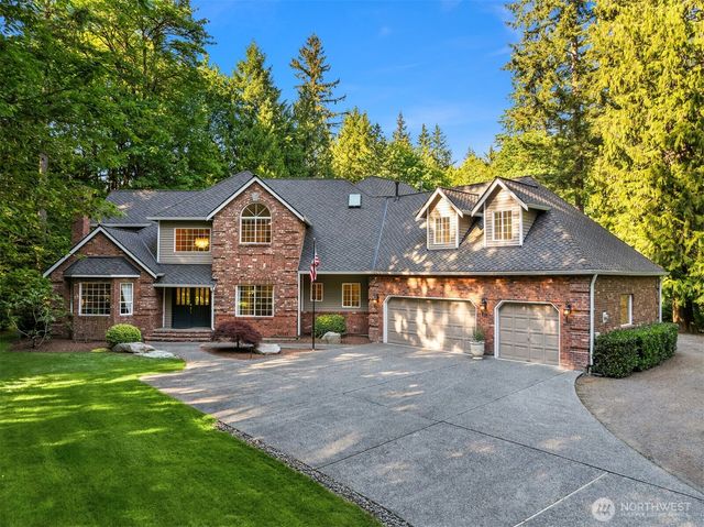 23401 82nd Avenue SE, Woodinville, WA 98072