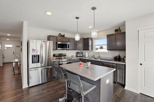 1206 Timber Glen Drive, Wilmington, OH 45177