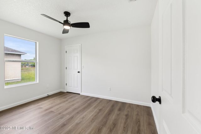 7843 INDIA Avenue, Jacksonville, FL 32211