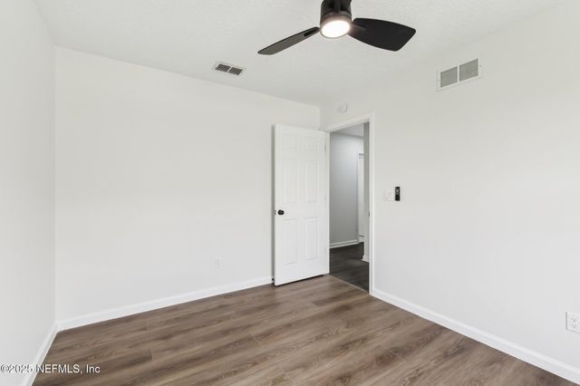 7843 INDIA Avenue, Jacksonville, FL 32211