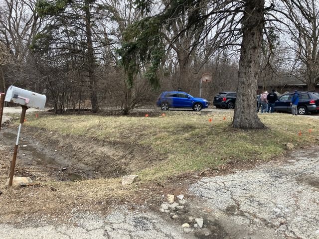 22W130 Irving Park Road, Roselle, IL 60172