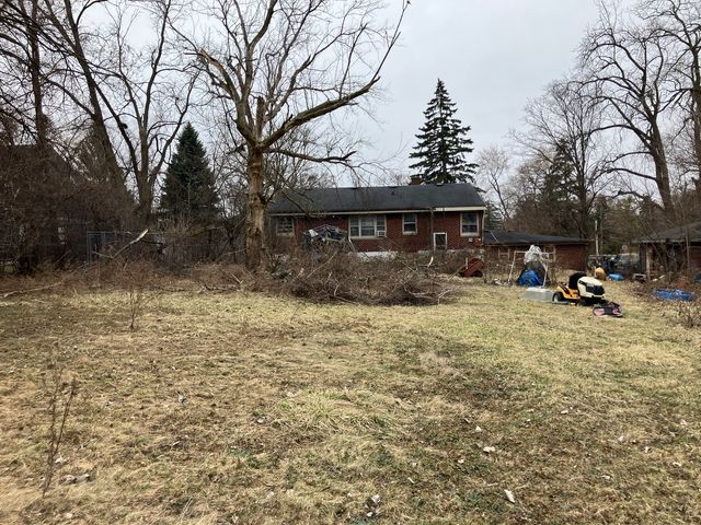 22W130 Irving Park Road, Roselle, IL 60172