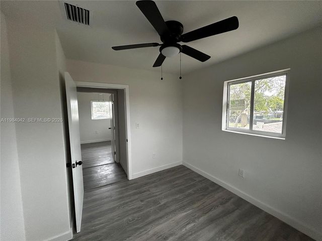 4429 SW 21st St 2, West Park, FL 33023