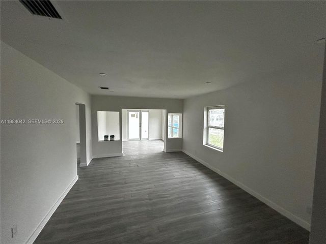 4429 SW 21st St 2, West Park, FL 33023