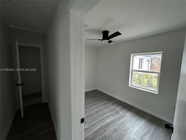 4429 SW 21st St 2, West Park, FL 33023