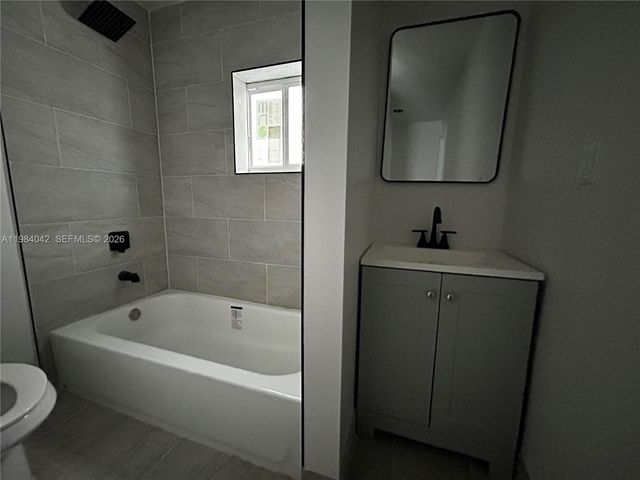 4429 SW 21st St 2, West Park, FL 33023