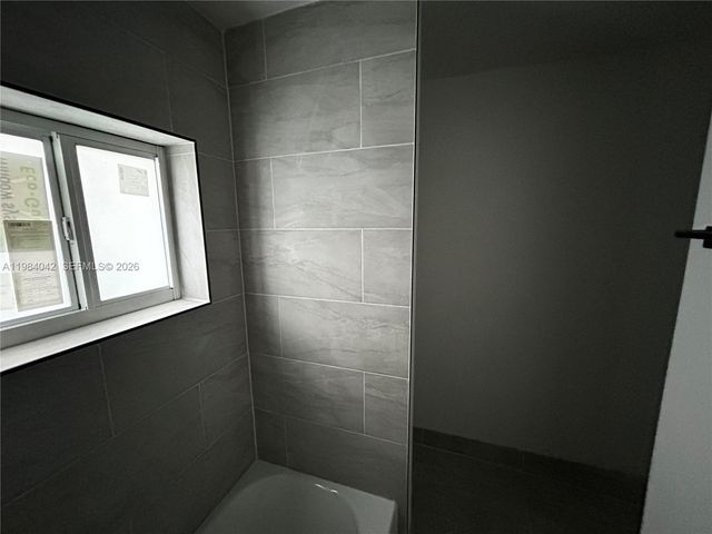 4429 SW 21st St 2, West Park, FL 33023