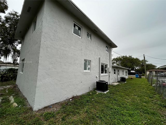4429 SW 21st St 2, West Park, FL 33023