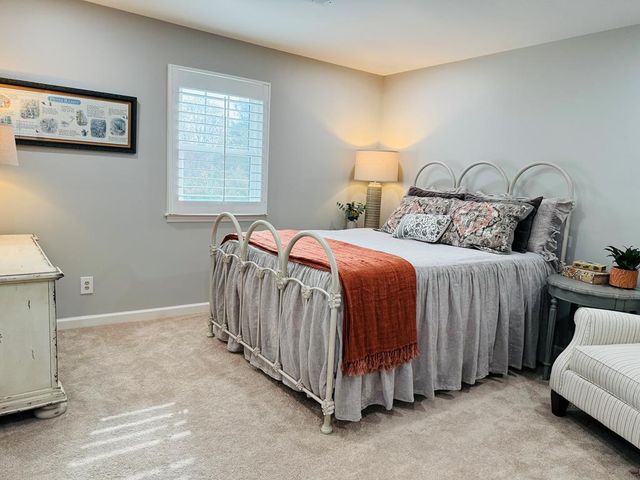 1700 NW Wellington Drive, Dalton, GA 30720