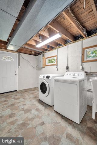 202 WILTSHIRE DR, Chalfont, PA 18914