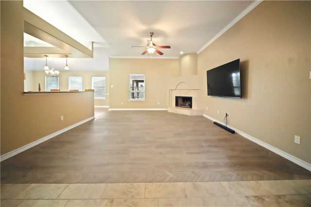 3906 Boomerang Dr, Corpus Christi, TX 78414