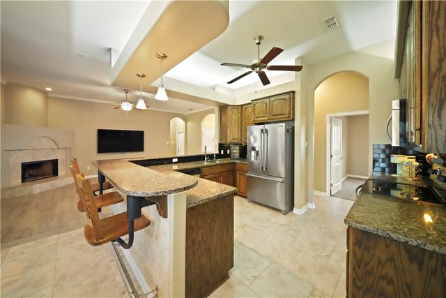 3906 Boomerang Dr, Corpus Christi, TX 78414