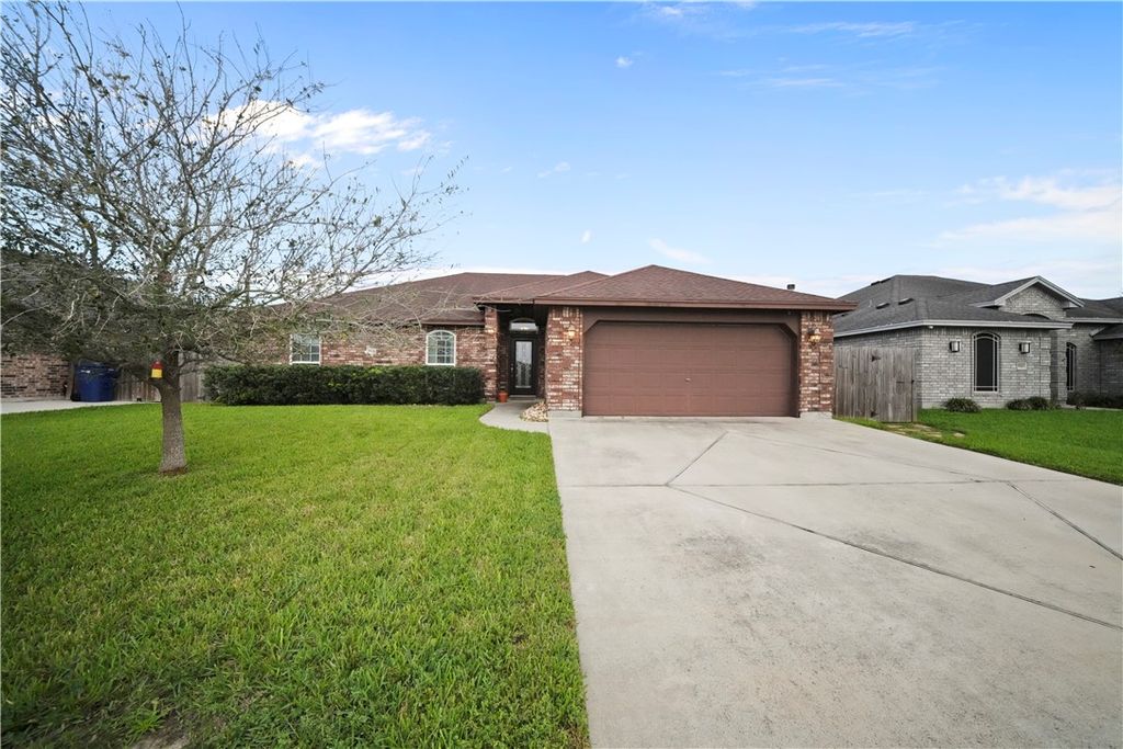 3906 Boomerang Dr, Corpus Christi, TX 78414