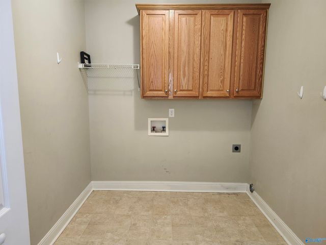 1208 Autumn Lane, Hartselle, AL 35640