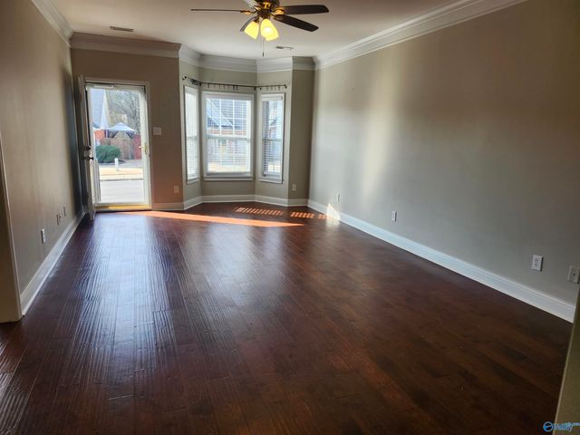 1208 Autumn Lane, Hartselle, AL 35640