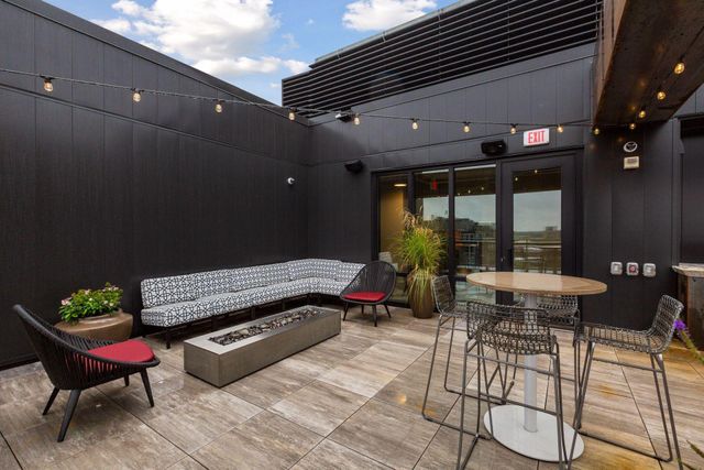 728 3rd Street N 202, Minneapolis, MN 55401