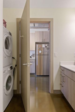 728 3rd Street N 202, Minneapolis, MN 55401