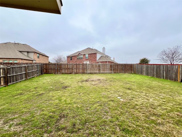 9925 George Washington Drive, Mckinney, TX 75072