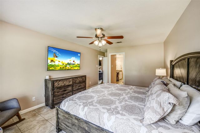 4910 Charade Drive, Houston, TX 77066