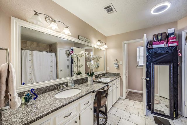 4910 Charade Drive, Houston, TX 77066