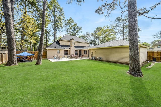 4910 Charade Drive, Houston, TX 77066