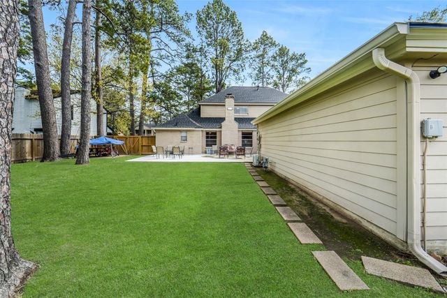 4910 Charade Drive, Houston, TX 77066