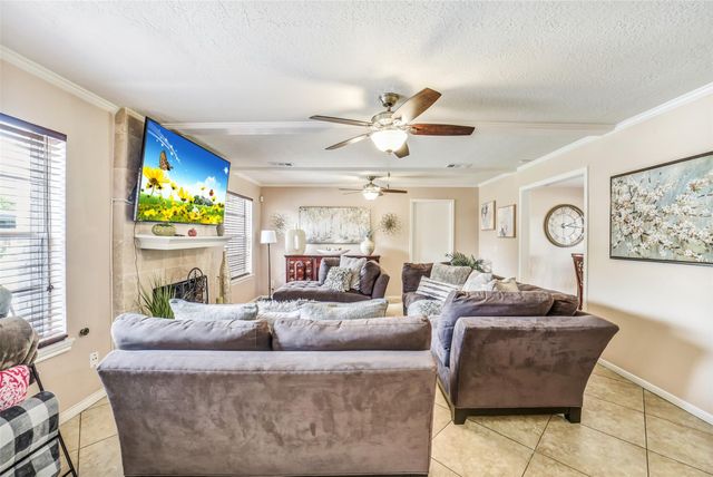 4910 Charade Drive, Houston, TX 77066