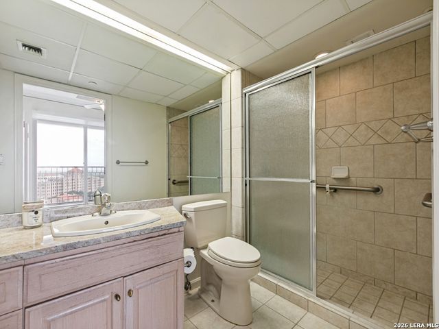 1 Towers Park Ln Apt 1607, San Antonio, TX 78209
