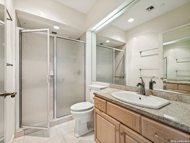 1 Towers Park Ln Apt 1607, San Antonio, TX 78209