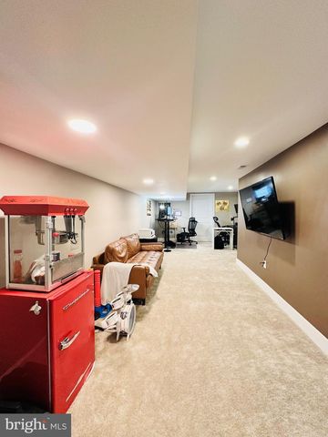 822 HARLEM AVE, Baltimore, MD 21201