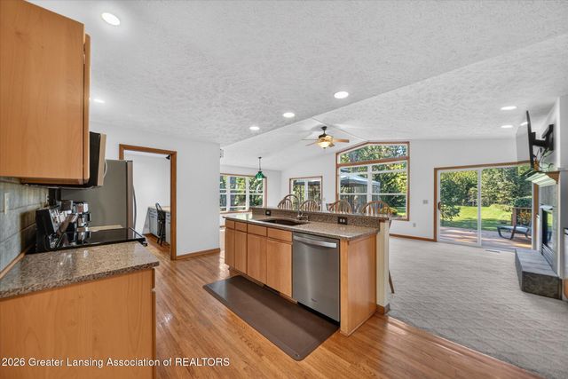 624 S Mcroberts Street, Mason, MI 48854