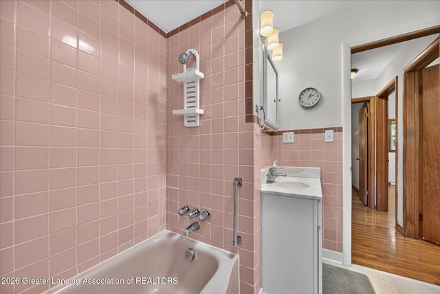 624 S Mcroberts Street, Mason, MI 48854