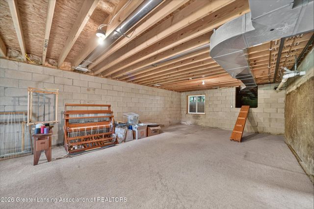 624 S Mcroberts Street, Mason, MI 48854
