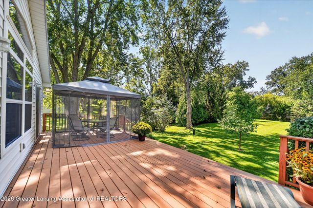 624 S Mcroberts Street, Mason, MI 48854