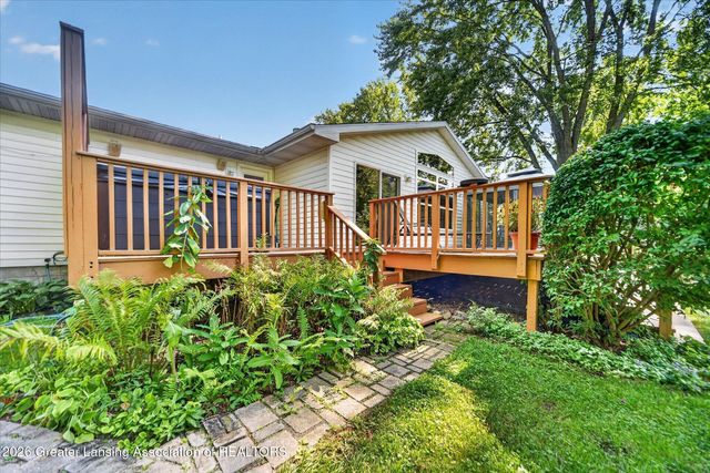 624 S Mcroberts Street, Mason, MI 48854