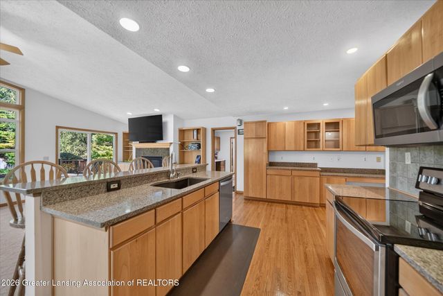 624 S Mcroberts Street, Mason, MI 48854
