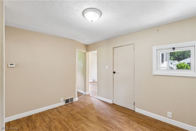 174 Yonker Street, Barberton, OH 44203
