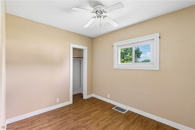 174 Yonker Street, Barberton, OH 44203