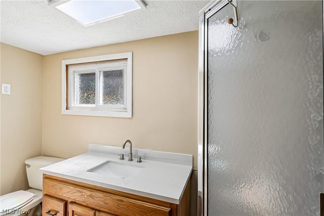 174 Yonker Street, Barberton, OH 44203