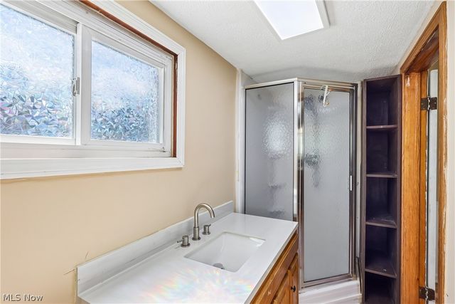 174 Yonker Street, Barberton, OH 44203