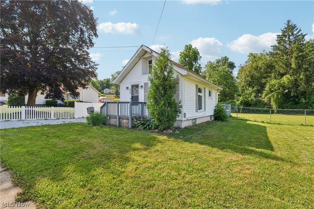 174 Yonker Street, Barberton, OH 44203