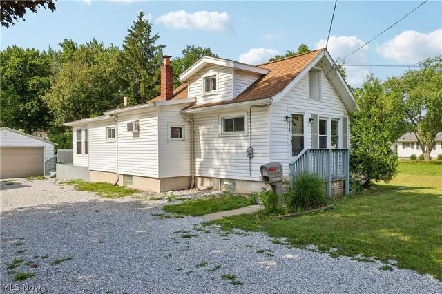 174 Yonker Street, Barberton, OH 44203