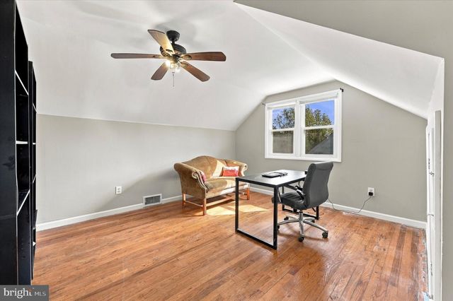 210 TANSBORO RD, Berlin, NJ 08009
