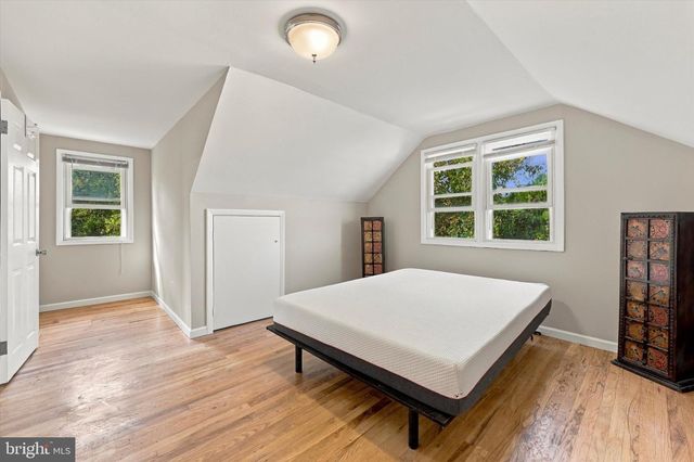 210 TANSBORO RD, Berlin, NJ 08009