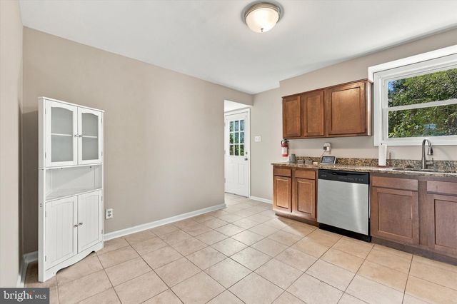 210 TANSBORO RD, Berlin, NJ 08009